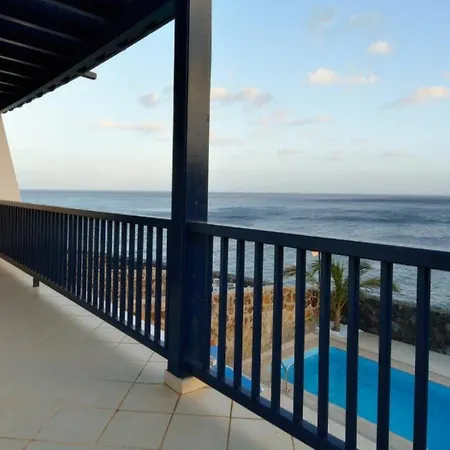 Villa 106073 -villa In